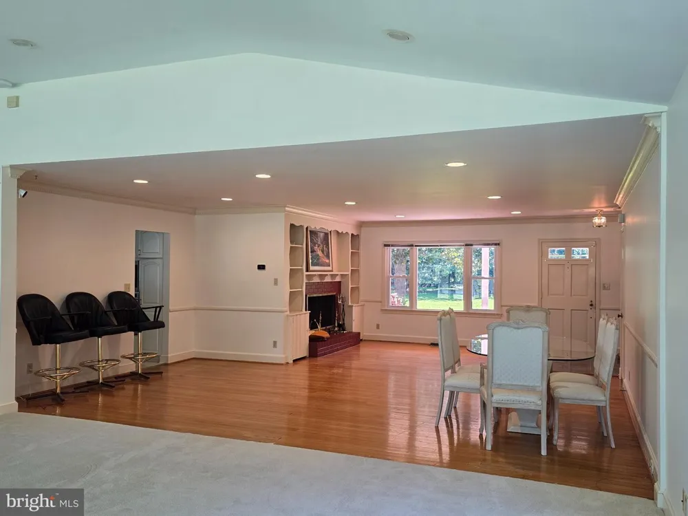 28082 OAKLANDS CIRCLE Easton, MD 21601