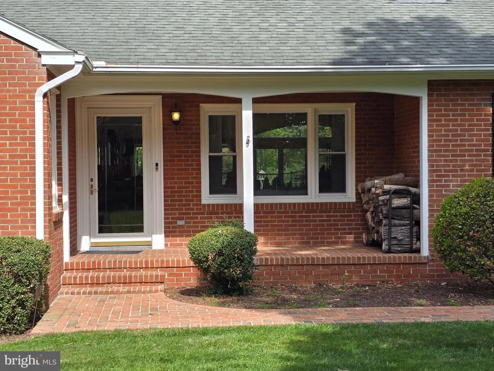28082 OAKLANDS CIRCLE Easton, MD 21601