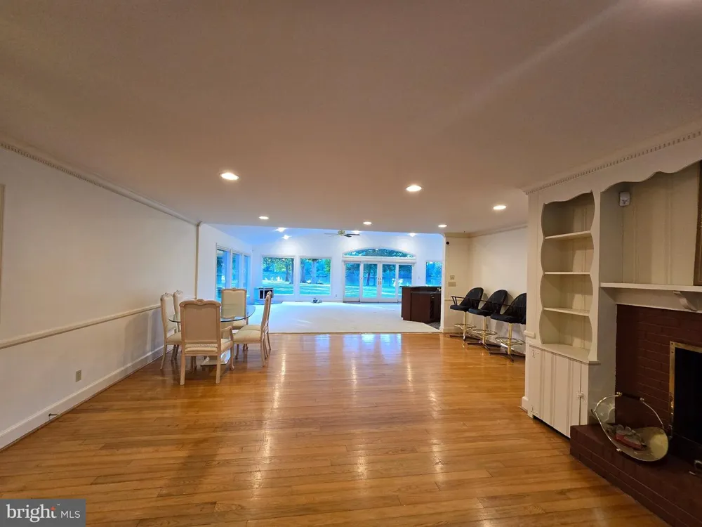 28082 OAKLANDS CIRCLE Easton, MD 21601