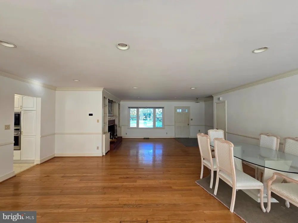 28082 OAKLANDS CIRCLE Easton, MD 21601