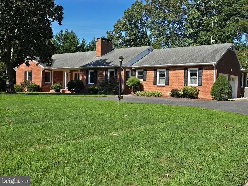 28082 OAKLANDS CIRCLE Easton, MD 21601