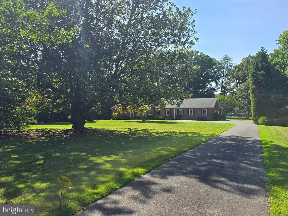 28082 OAKLANDS CIRCLE Easton, MD 21601