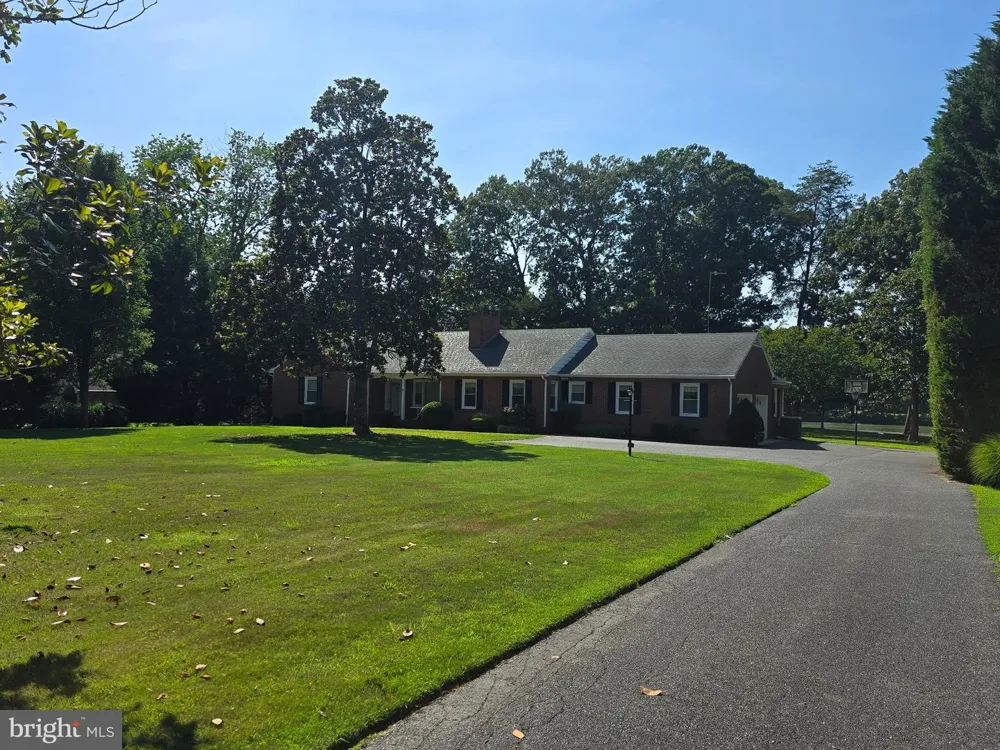 28082 OAKLANDS CIRCLE Easton, MD 21601