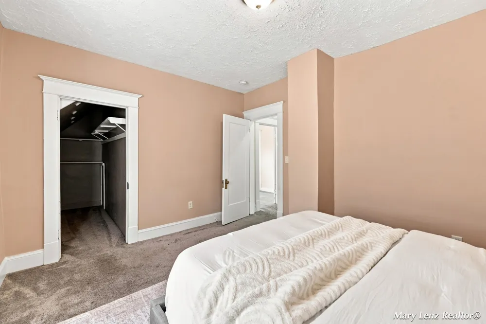 350 Page Street NE Grand Rapids, MI 49505
