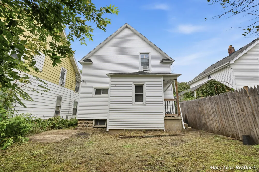 350 Page Street NE Grand Rapids, MI 49505