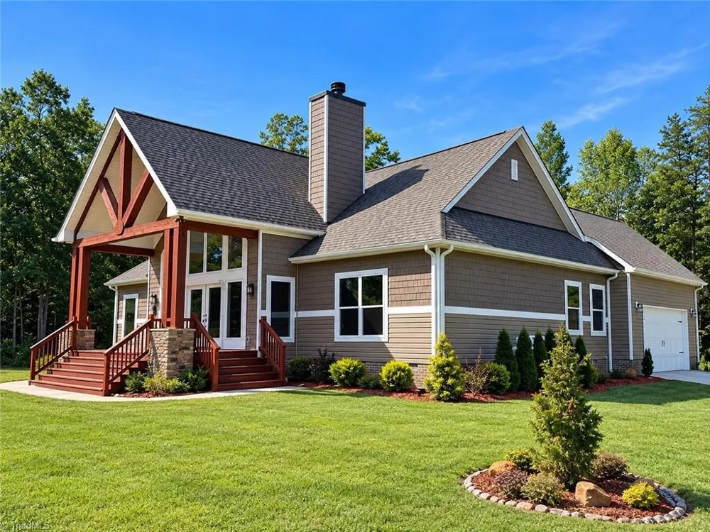 625 Robertson Road McLeansville, NC 27301