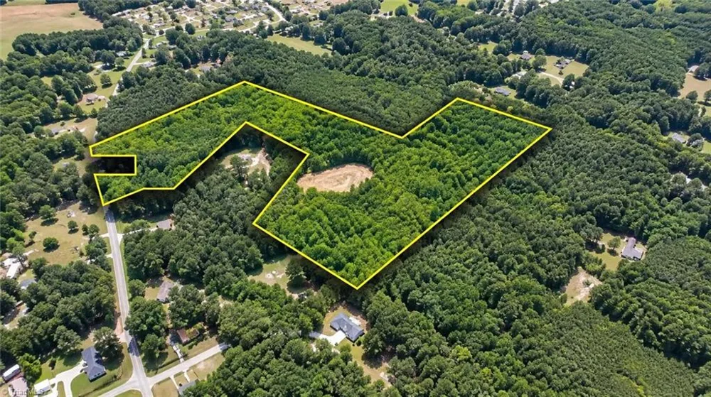 625 Robertson Road McLeansville, NC 27301