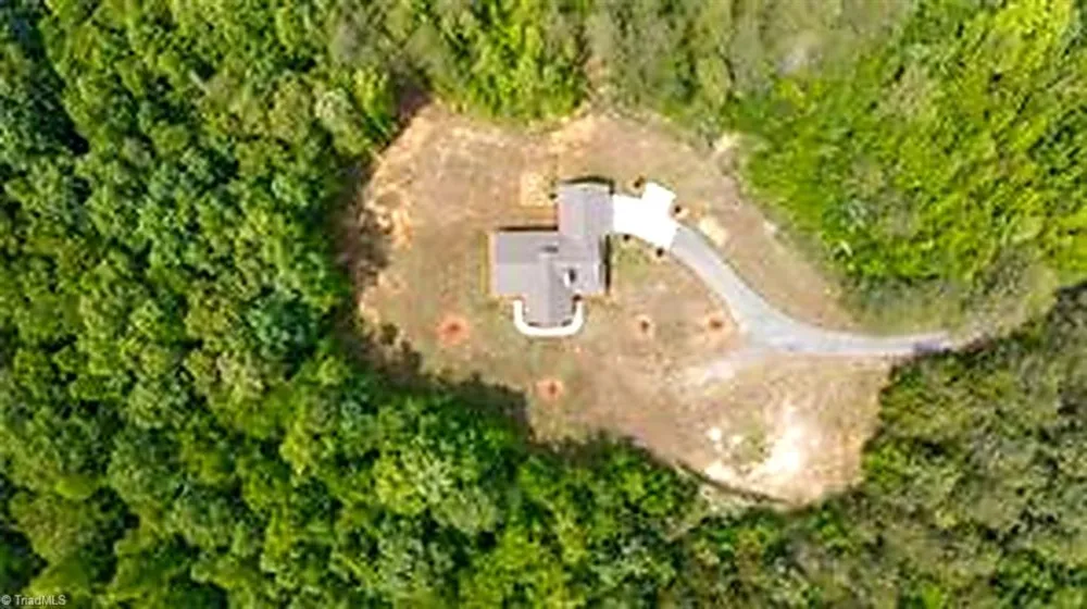625 Robertson Road McLeansville, NC 27301