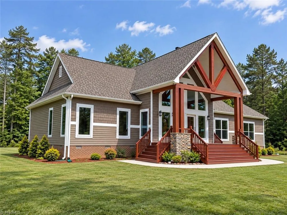 625 Robertson Road McLeansville, NC 27301