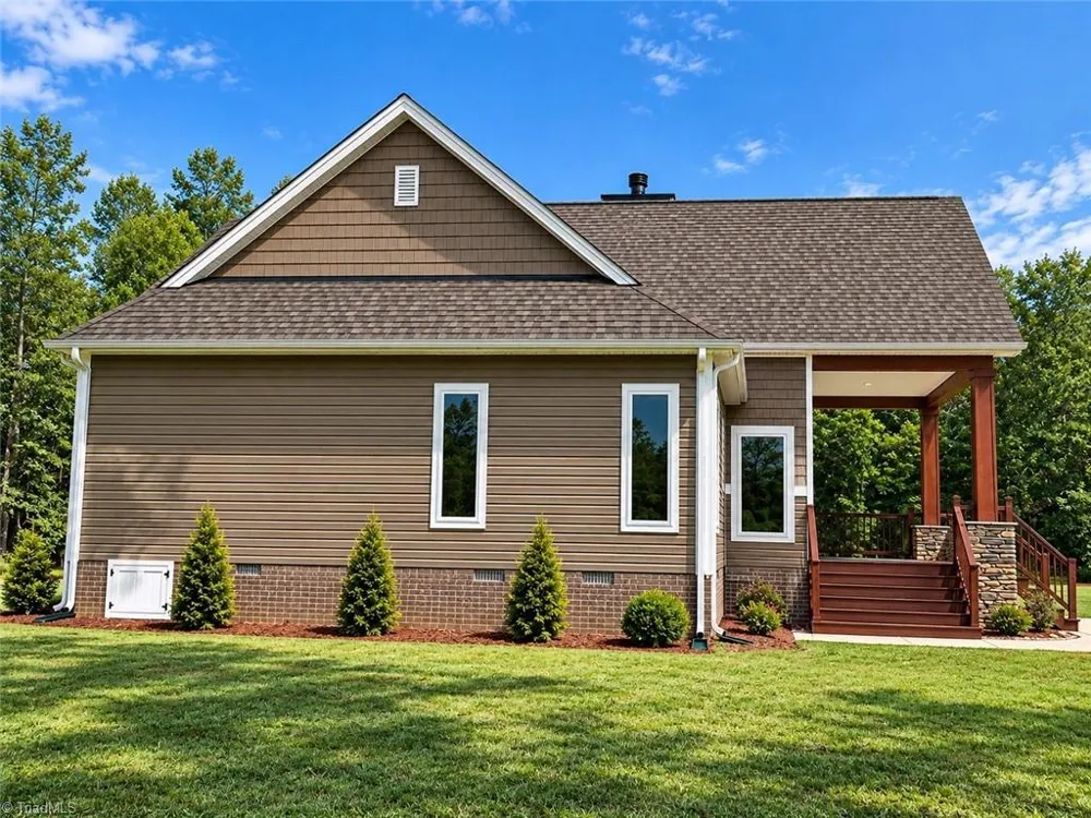625 Robertson Road McLeansville, NC 27301