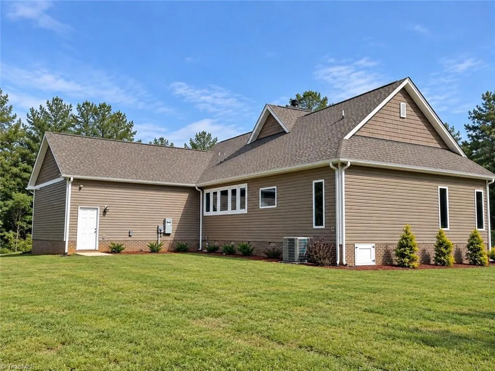 625 Robertson Road McLeansville, NC 27301