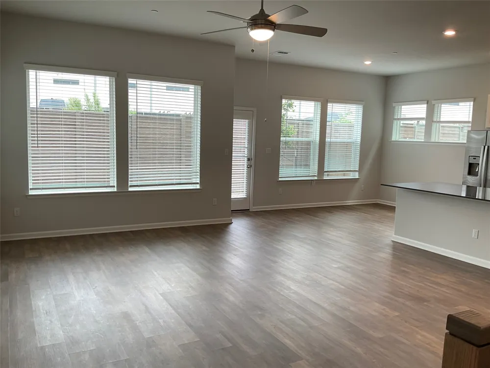 3000 Chisholm Trail Road #47 Round Rock, TX 78681