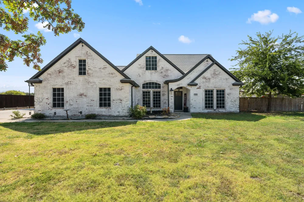 10991 Richard Circle Forney, TX 75126