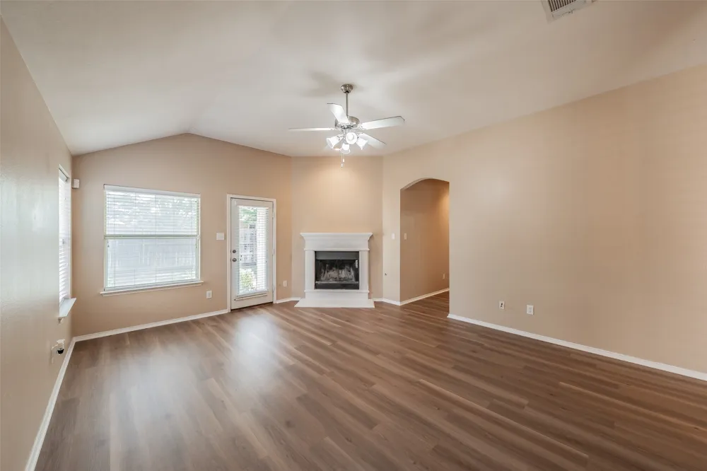4021 Diamond Ridge Drive Fort Worth, TX 76244