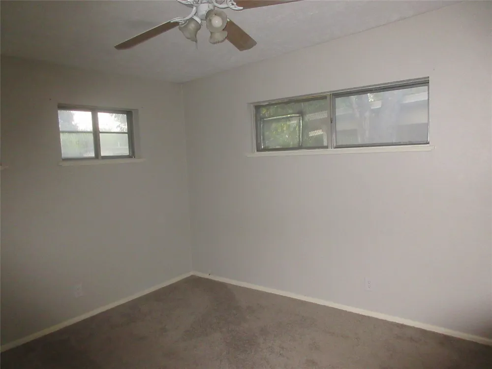 4904 Virgil Street Fort Worth, TX 76119