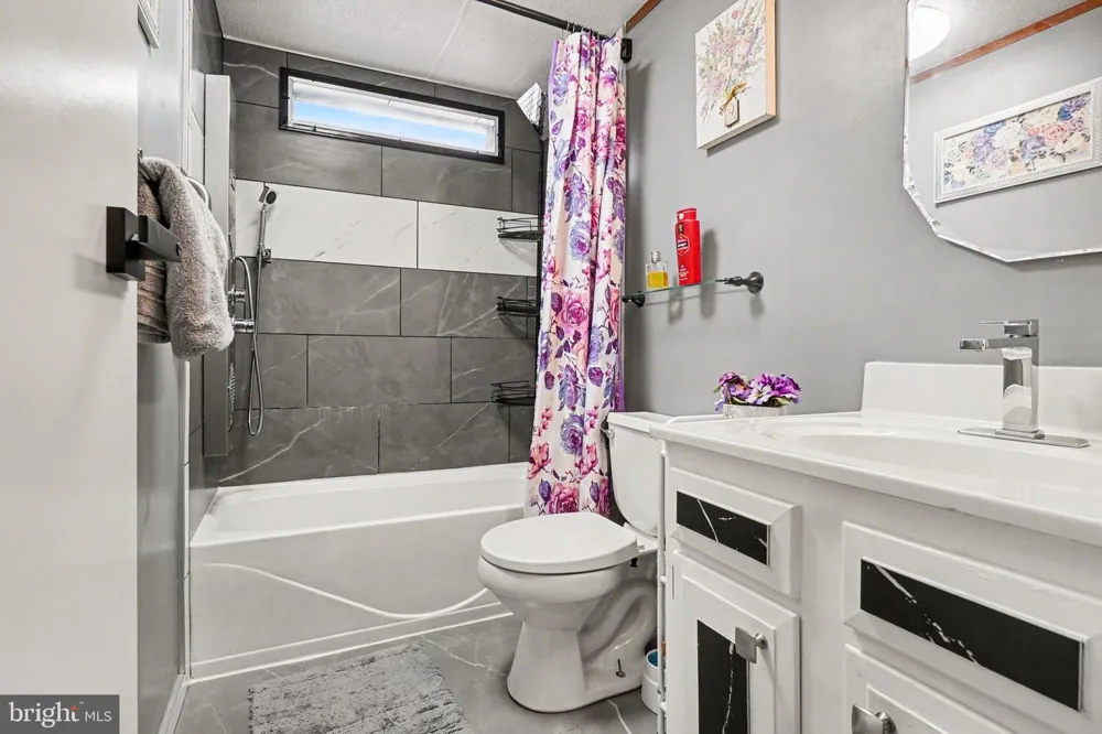 516 W CEDAR STREET Palmyra, PA 17078