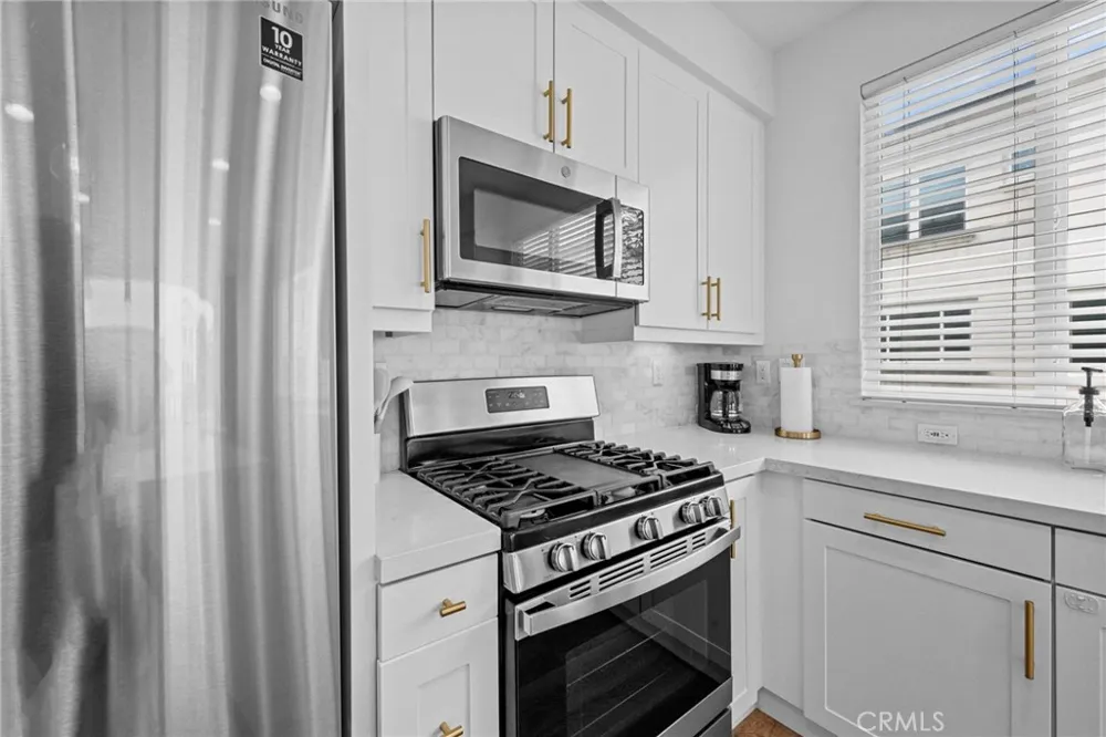 322 Ford Road Costa Mesa, CA 92627