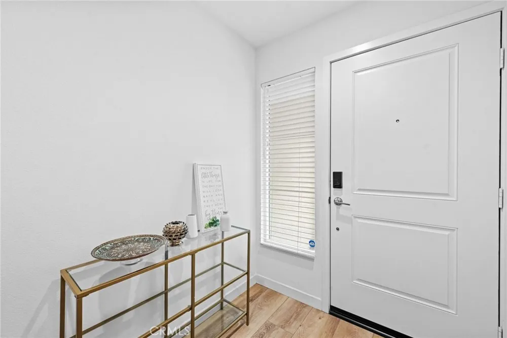 322 Ford Road Costa Mesa, CA 92627