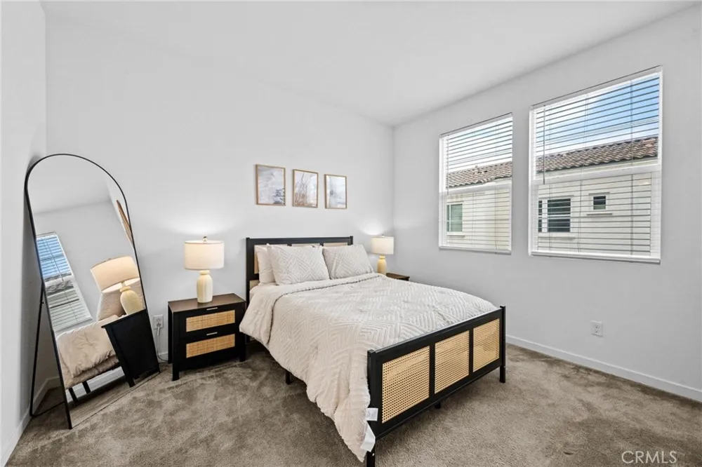 322 Ford Road Costa Mesa, CA 92627