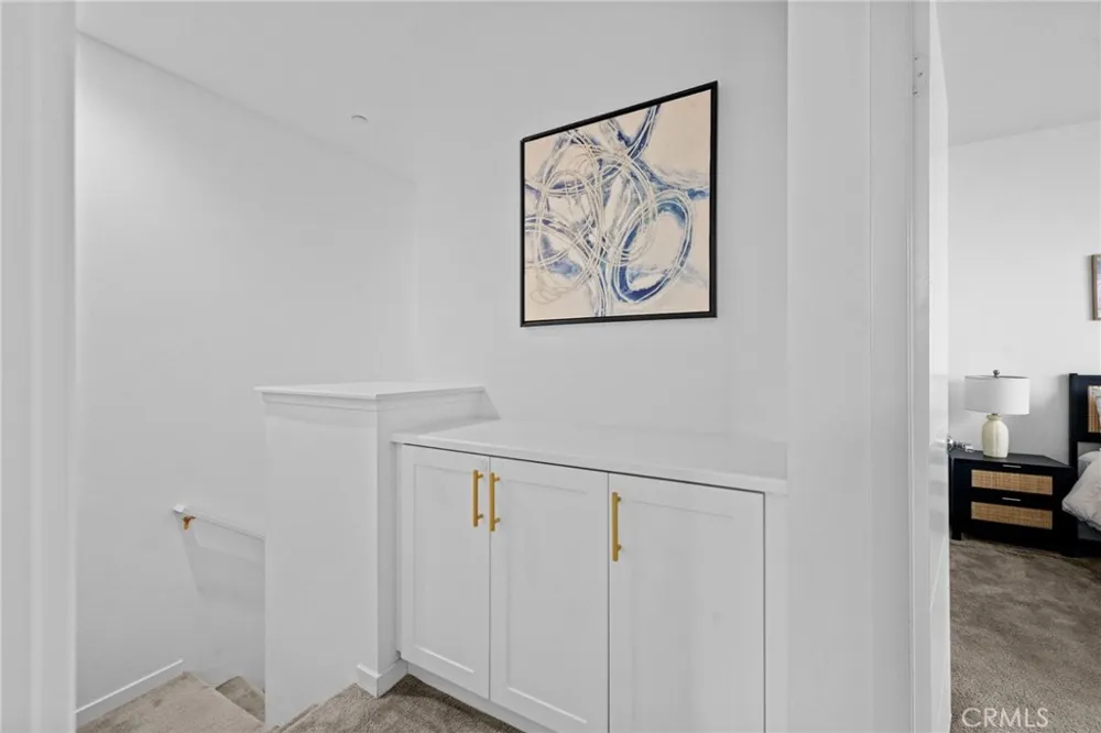 322 Ford Road Costa Mesa, CA 92627