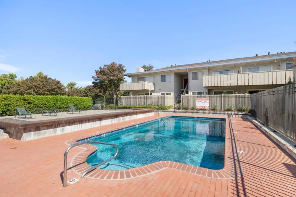 255 S Rengstorff Avenue #56 Mountain View, CA 94040