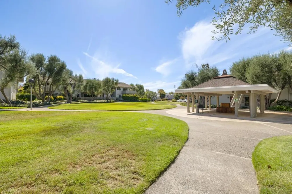 255 S Rengstorff Avenue #56 Mountain View, CA 94040