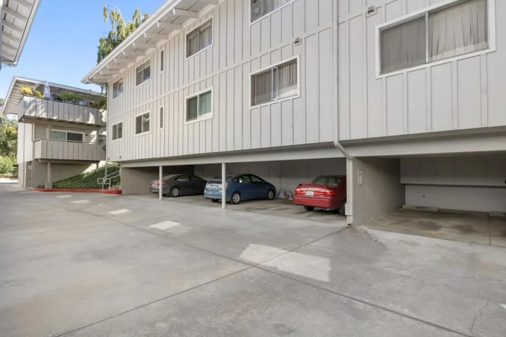 255 S Rengstorff Avenue #56 Mountain View, CA 94040