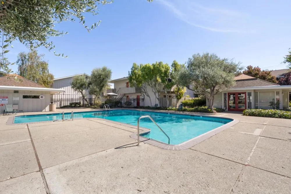 255 S Rengstorff Avenue #56 Mountain View, CA 94040