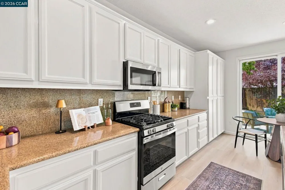 605 Charleston St Pittsburg, CA 94565