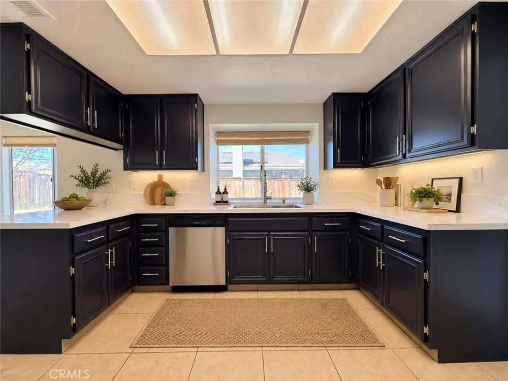 3347 Purple Sage Palmdale, CA 93550