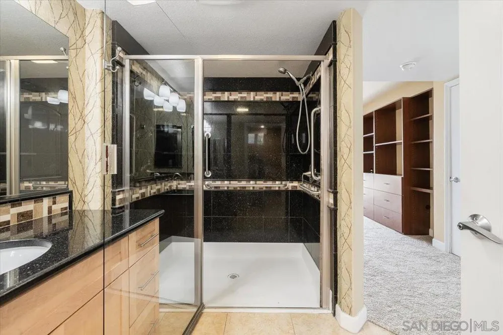 1019 Costa Pacifica Way #1302 Oceanside, CA 92054