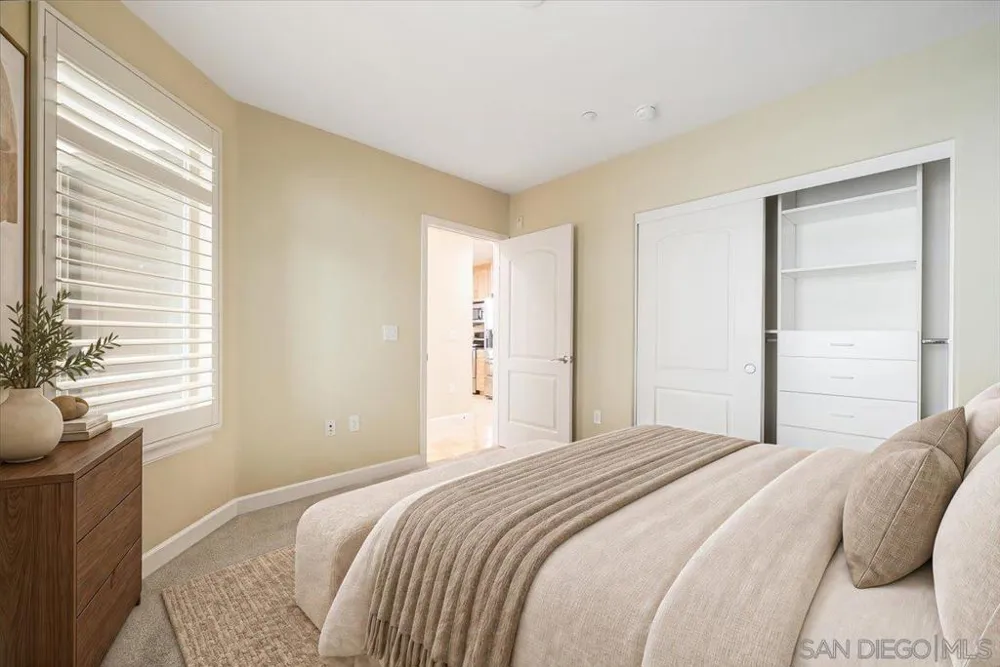 1019 Costa Pacifica Way #1302 Oceanside, CA 92054