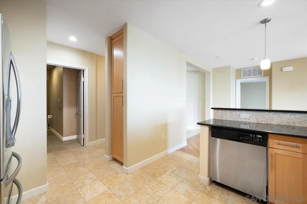 1019 Costa Pacifica Way #1302 Oceanside, CA 92054