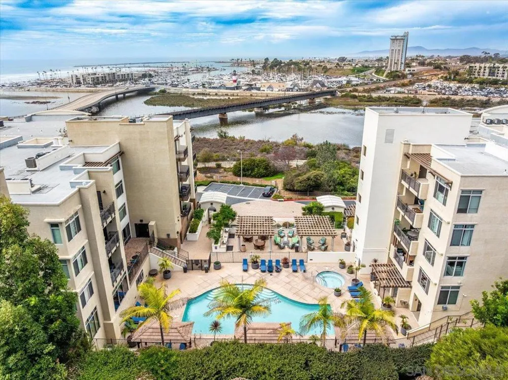 1019 Costa Pacifica Way #1302 Oceanside, CA 92054