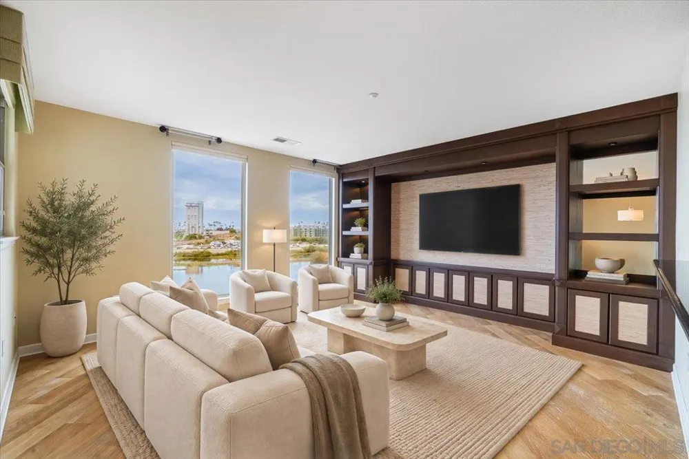 1019 Costa Pacifica Way #1302 Oceanside, CA 92054