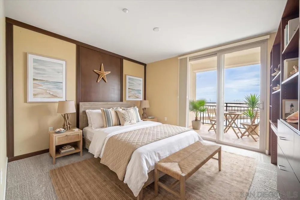 1019 Costa Pacifica Way #1302 Oceanside, CA 92054