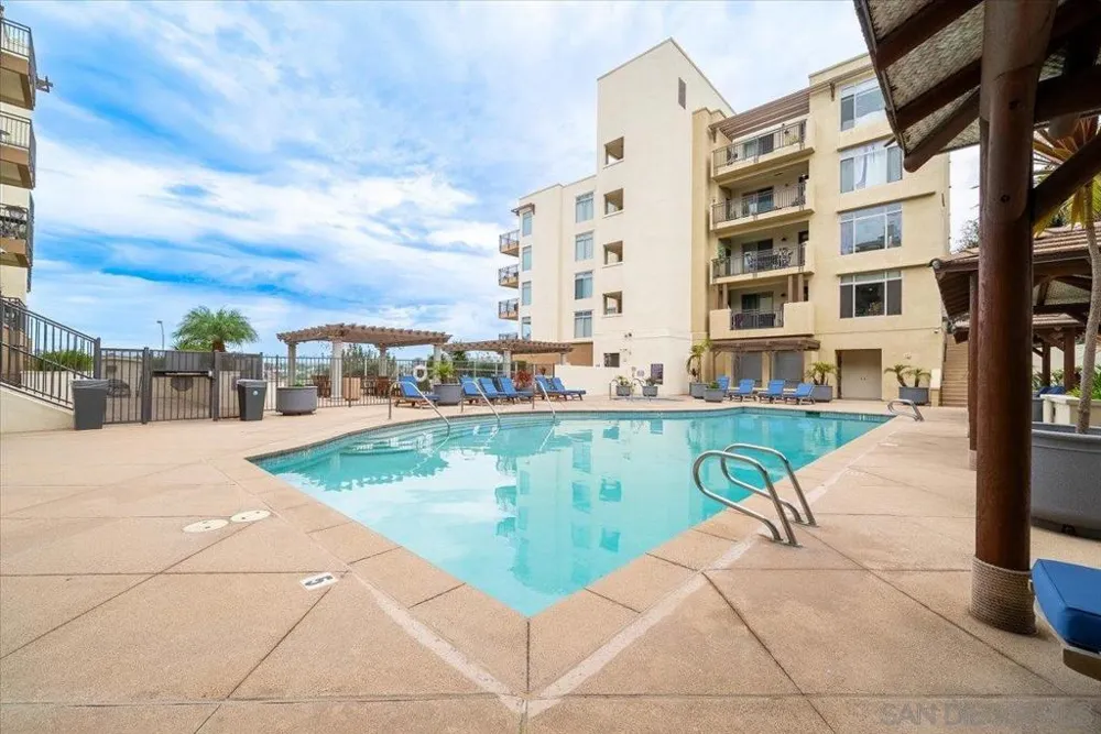 1019 Costa Pacifica Way #1302 Oceanside, CA 92054