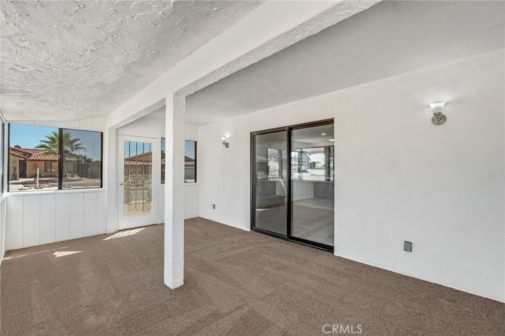 14690 Burgundy Helendale, CA 92342