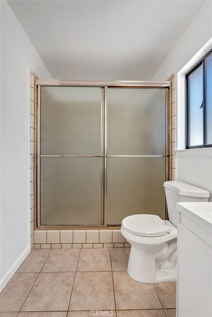 14690 Burgundy Helendale, CA 92342