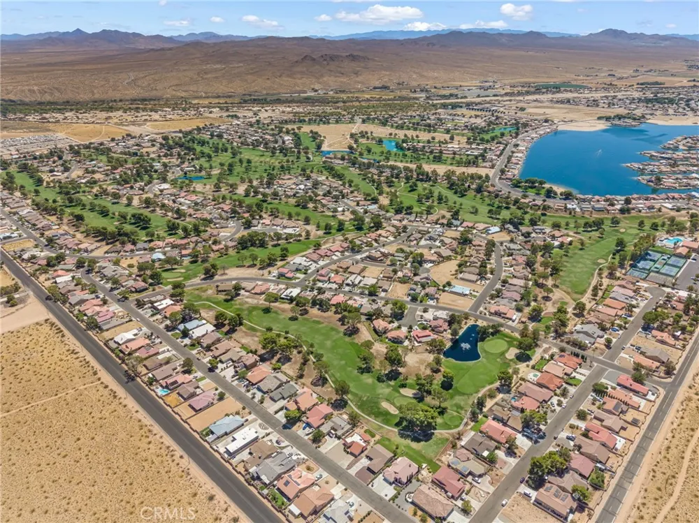 14690 Burgundy Helendale, CA 92342