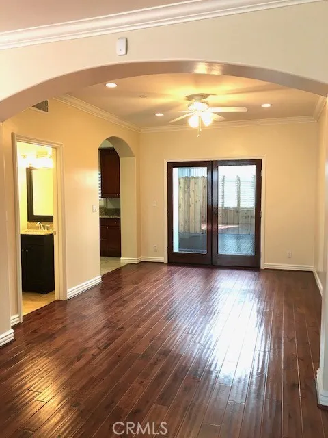 63 Harkness Pasadena, CA 91106
