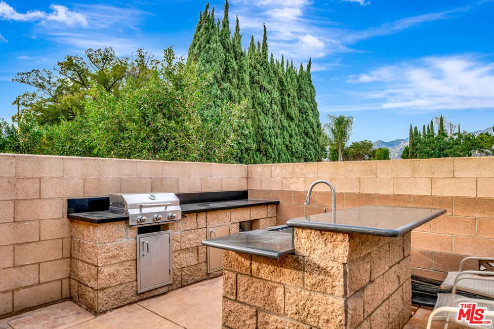 661 W Lemon Avenue Arcadia, CA 91007