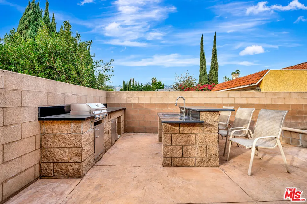 661 W Lemon Avenue Arcadia, CA 91007