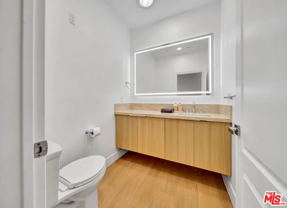 661 W Lemon Avenue Arcadia, CA 91007
