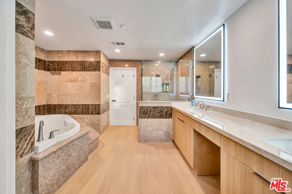 661 W Lemon Avenue Arcadia, CA 91007