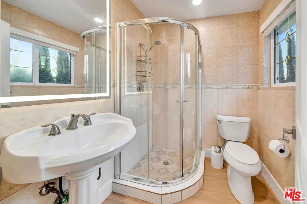 661 W Lemon Avenue Arcadia, CA 91007