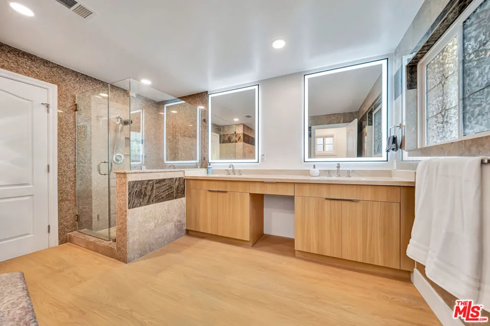 661 W Lemon Avenue Arcadia, CA 91007