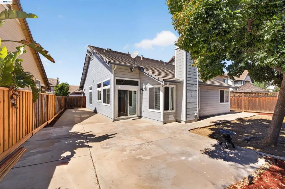 690 Canyonwood Dr. Brentwood, CA 94513