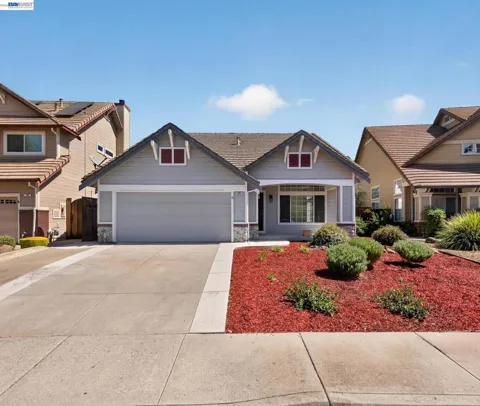 690 Canyonwood Dr.