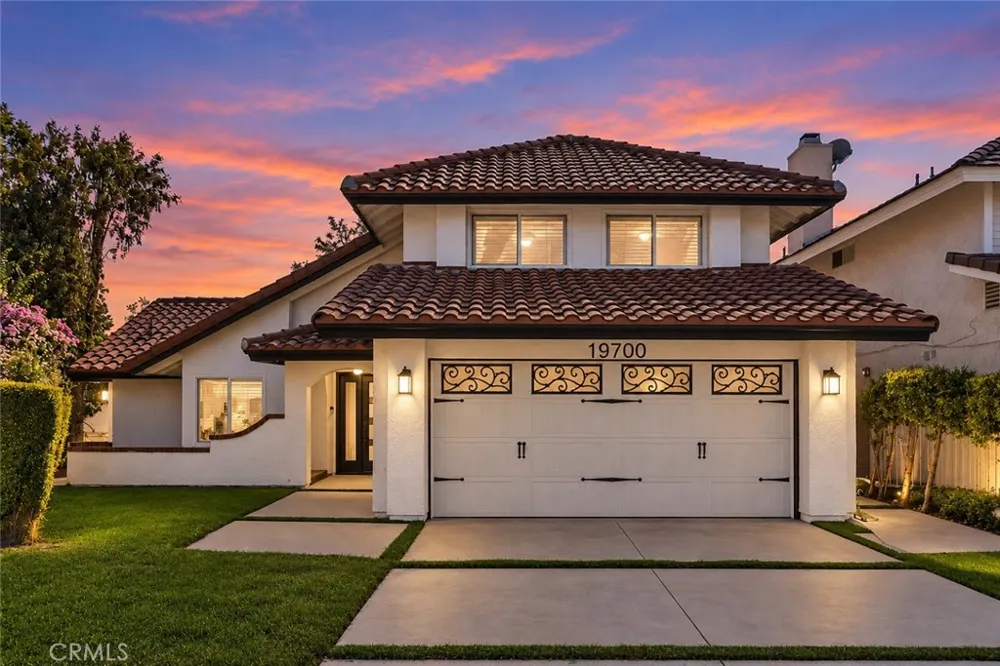 19700 Lull Los Angeles, CA 91306